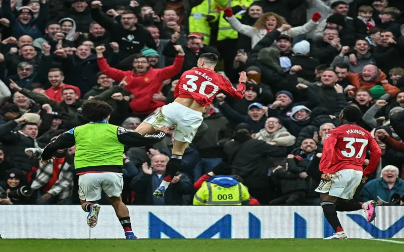 صفقة ثلاثية.. مانشستر يونايتد يخطط لضم أبرز مواهب الدوري الإنجليزي خلال الشتاء 2026